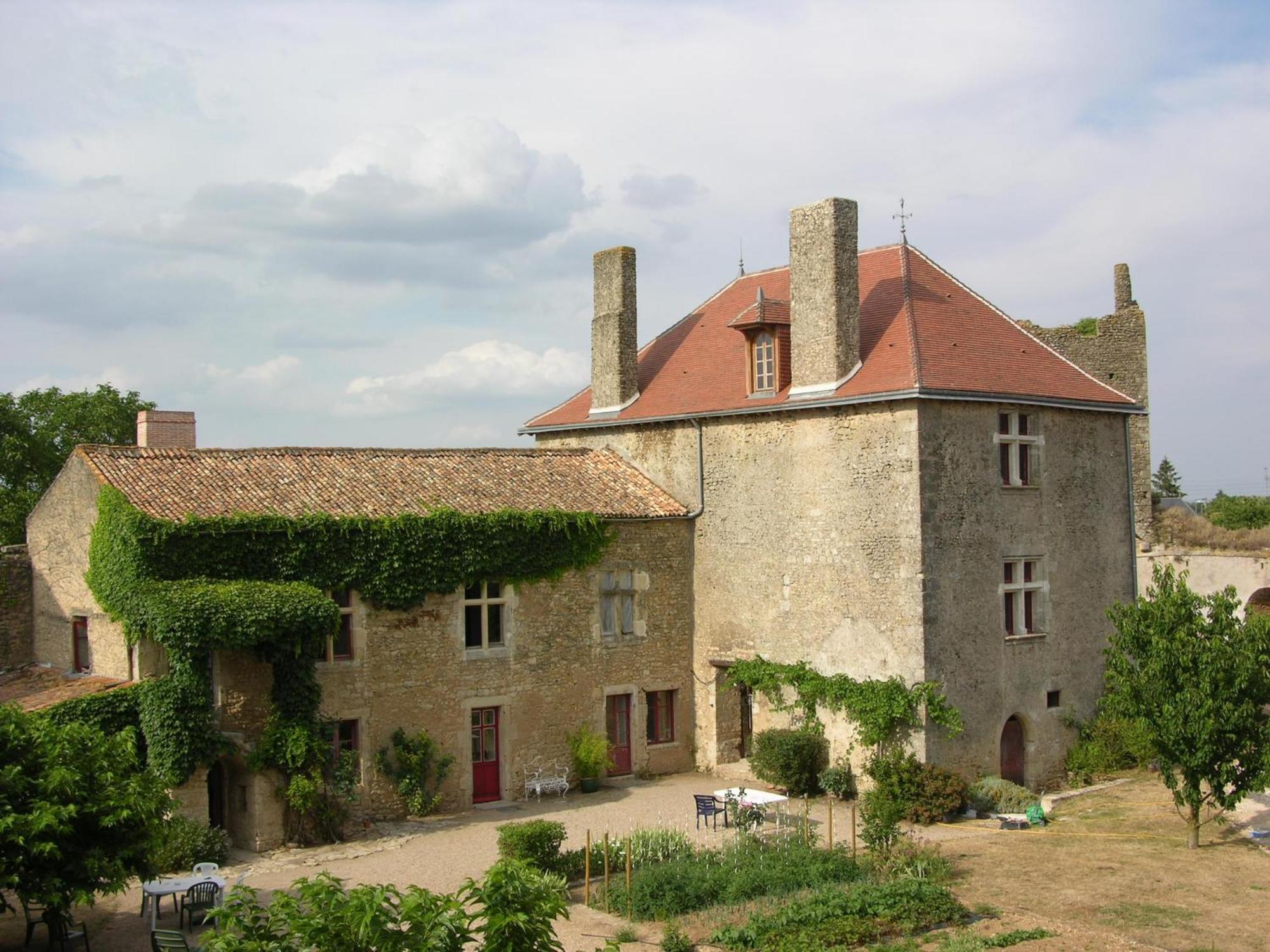 Le Vieux Chateau Airvault 외부 사진
