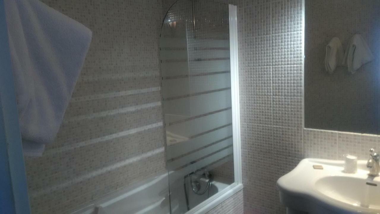 Le Vieux Chateau Airvault 외부 사진